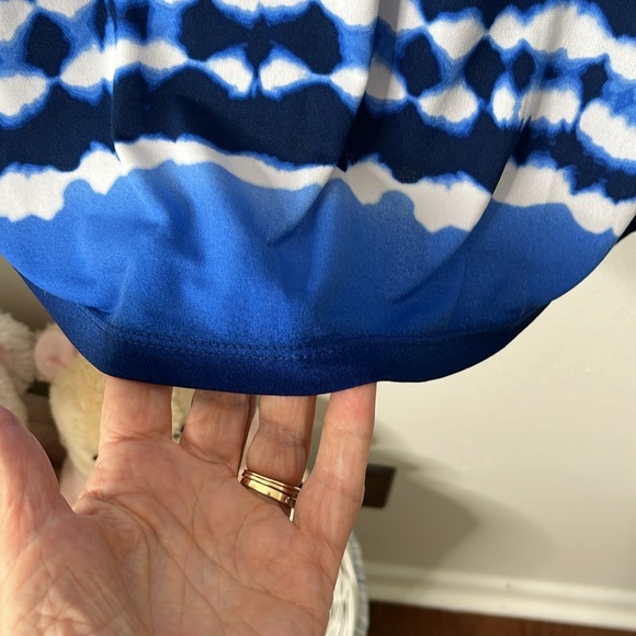 EUC Dillards Dotti Tie Dye Print V-Neck 3/4” Sleeve Cover-Up Dress, Size M. - Picture 8 of 10